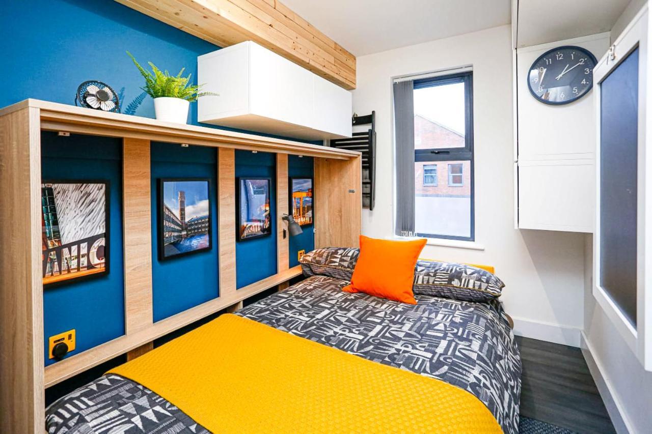 Funky City Apartment - Secure Parking - Wifi - Sleeps 6 - No Parties Belfast Bagian luar foto
